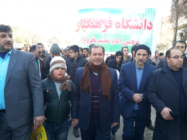 حضور پرشور کارکنان،دانشجویان و اساتید دانشگاه فرهنگیان خراسان شمالی در راهپیمایی 22 بهمن  20