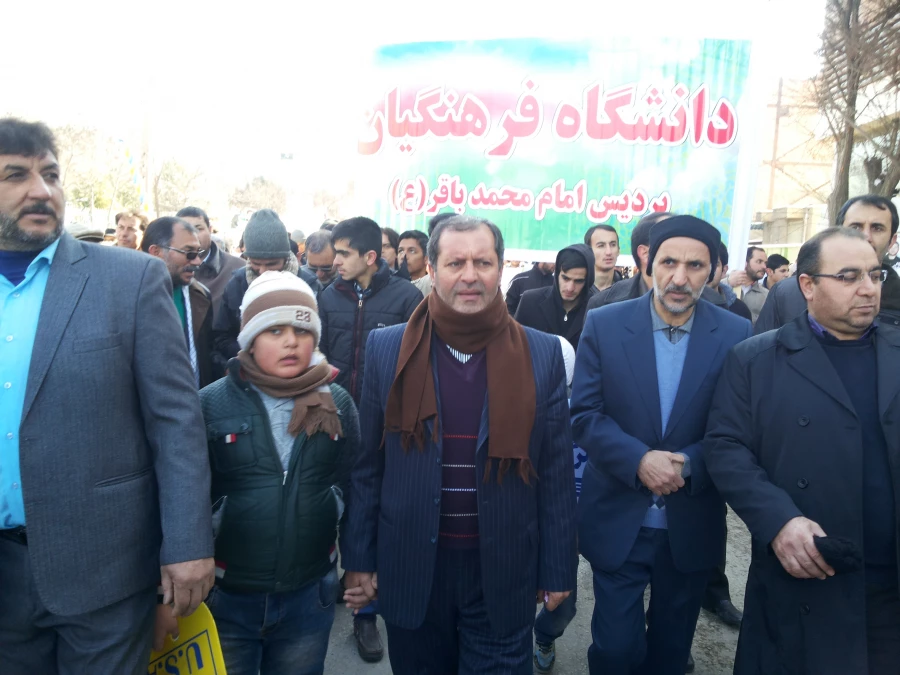 حضور پرشور کارکنان،دانشجویان و اساتید دانشگاه فرهنگیان خراسان شمالی در راهپیمایی 22 بهمن  20