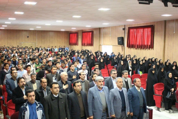 مراسم تجلیل از پژوهشگران برتر  دانشگاه فرهنگیان خراسان شمالی برگزارشد 4