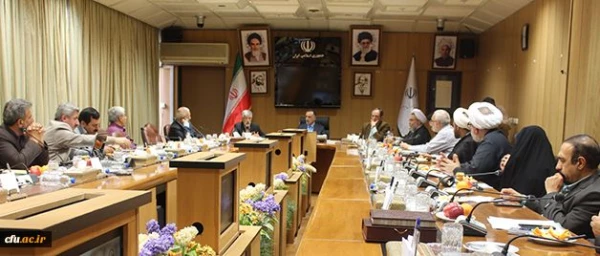 •	در جلسه هیئت امناء دانشگاه فرهنگیان مورد بررسی قرار گرفت: 2