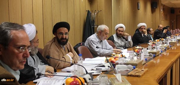 •	در جلسه هیئت امناء دانشگاه فرهنگیان مورد بررسی قرار گرفت: 5