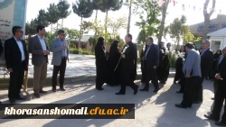 حضور جناب اقای دکتر مهرمحمدی سرپرست دانشگاه فرهنگیان در گلباران مزارع شهداء در خراسان شمالی 4