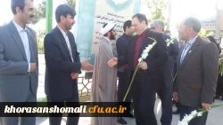 حضور جناب اقای دکتر مهرمحمدی سرپرست دانشگاه فرهنگیان در گلباران مزارع شهداء در خراسان شمالی 5