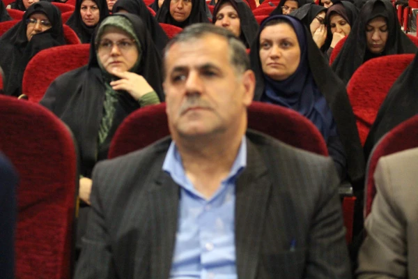 دومین همایش مدیران میزبان دانش اموختگان دانشگاه فرهنگیان خراسان شمالی در روز دوشنبه مورخ 27/06/96 با حضور جناب آقای دکتر ساکی معاون محترم پژوهشی و فناوری دانشگاه فرهنگیان برگزار شد. 
 7