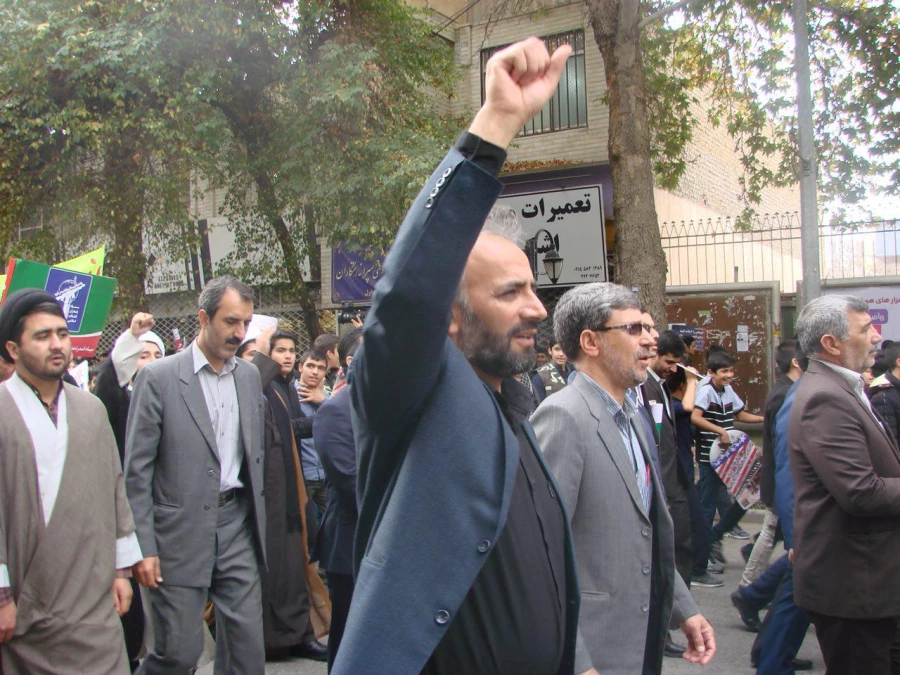 حضور سرپرست دانشگاه فرهنگیان خراسان شمالی به همراه اساتید، کارکنان و دانشجویان در راه پیمایی یوم الله 13 آبان 5