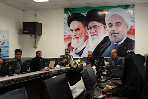 برگزاری جلسه شورای اداری و تودیع و معارفه معاون توسعه منابع و امور دانشجویی پردیس امام جعفر صادق(ع) 2