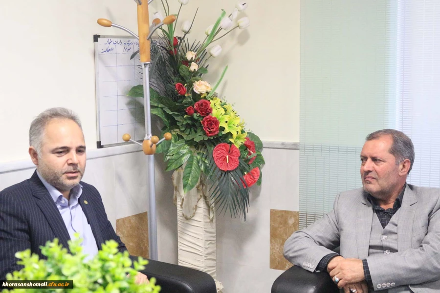 دیدار رئیس بانک انصار و هیات همراه با جناب آقای دکتر صفرزاده سرپرست مدیریت امور پردیس های دانشگاه فرهنگیان خراسان شمالی 2