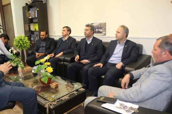 دیدار رئیس بانک انصار و هیات همراه با جناب آقای دکتر صفرزاده سرپرست مدیریت امور پردیس های دانشگاه فرهنگیان خراسان شمالی 4