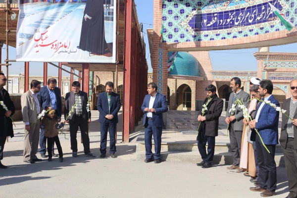 شرکت همکاران پردیس های خراسان شمالی در مراسم گلباران مزار شهداء به مناسبت دهه فجر 10