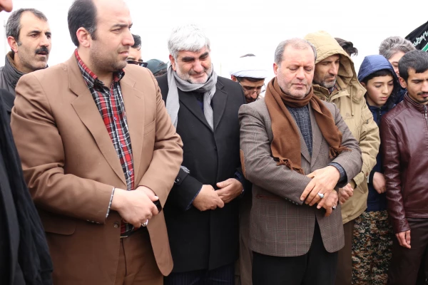 حضور آقای دکتر صفرزاده معاونت محترم فرهنگی و اجتماعی دانشگاه فرهنگیان کشور در مراسم خاکسپاری دوشهید گمنام دانشگاه فرهنگیان خراسان شمالی 3