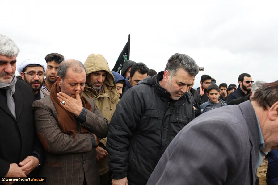 حضور آقای دکتر صفرزاده معاونت محترم فرهنگی و اجتماعی دانشگاه فرهنگیان کشور در مراسم خاکسپاری دوشهید گمنام دانشگاه فرهنگیان خراسان شمالی 5