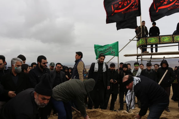 حضور آقای دکتر صفرزاده معاونت محترم فرهنگی و اجتماعی دانشگاه فرهنگیان کشور در مراسم خاکسپاری دوشهید گمنام دانشگاه فرهنگیان خراسان شمالی 7