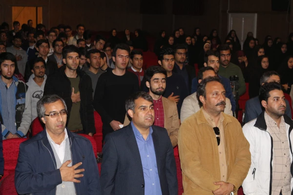 برگزاری شب شعر دانشجویی به نام پرستوهای غریب 3