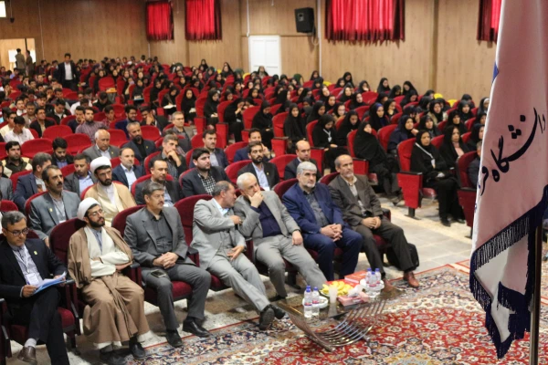 همایش ملی ادبیات فارسی دوره ابتدایی در دانشگاه فرهنگیان خراسان شمالی برگزار شد   7