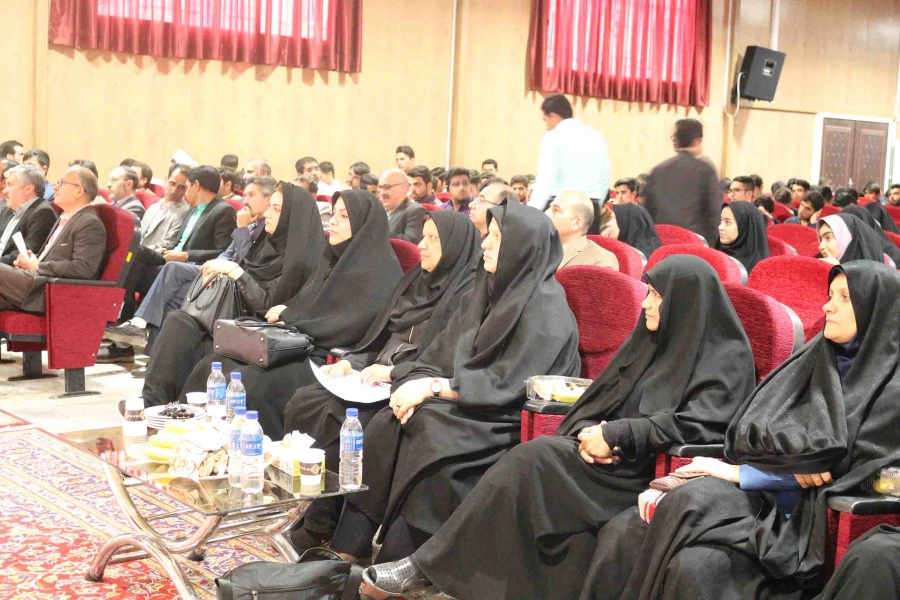 مراسم گرامیداشت "روز معلم و تجلیل از مقام استاد" در دانشگاه فرهنگیان خراسان شمالی برگزار شد 3