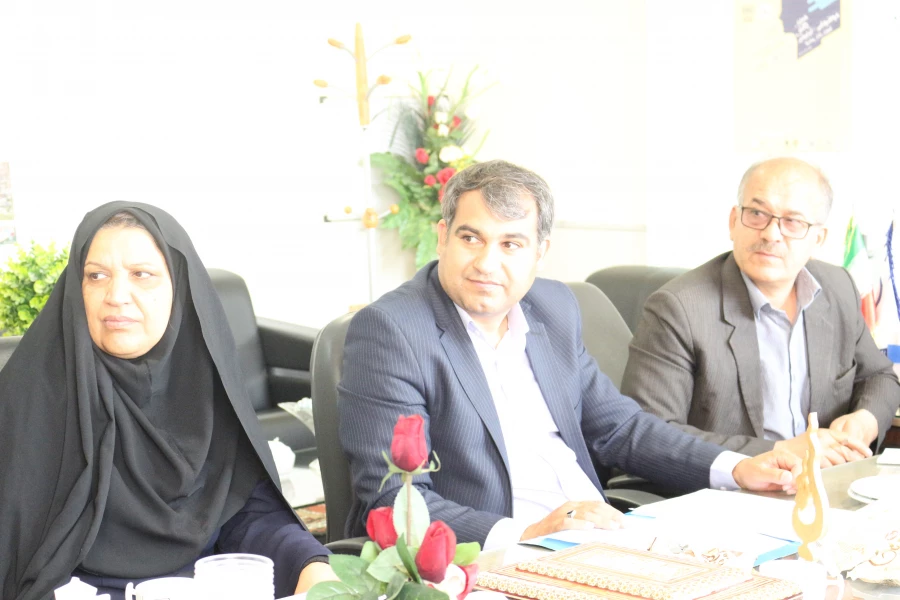 برگزاری جلسه شورای فرهنگی و دانشجویی با حضور آقای دکتر صفرزاده معاون فرهنگی و اجتماعی دانشگاه فرهنگیان کشور 3