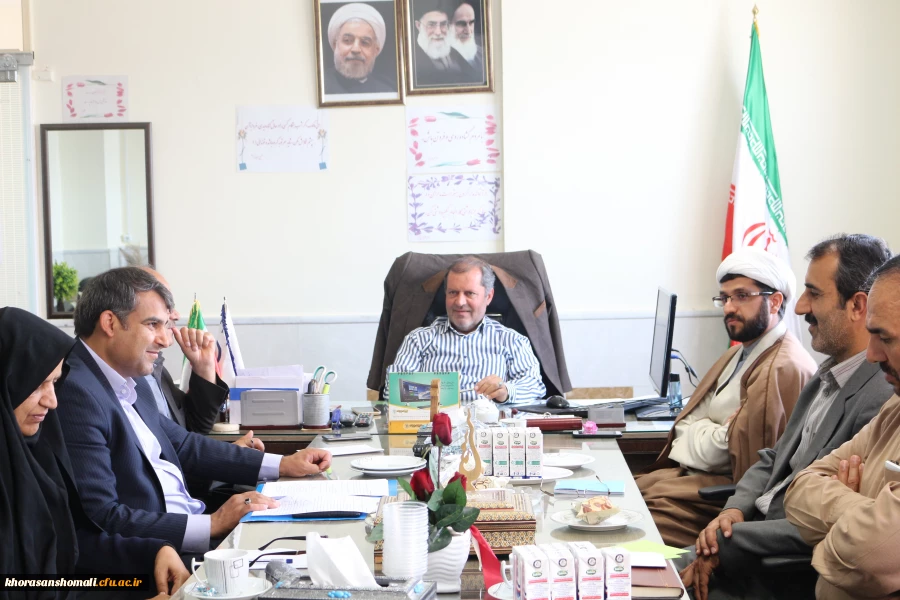 برگزاری جلسه شورای فرهنگی و دانشجویی با حضور آقای دکتر صفرزاده معاون فرهنگی و اجتماعی دانشگاه فرهنگیان کشور 2