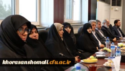 در جلسه انجمن خیرین حامی دانشگاه فرهنگیان تاکید شد:
لزوم جذب مشارکت مردمی و حمایت از توسعه کمی و کیفی دانشگاه فرهنگیان به عنوان عنصر تاثیر گذار در آینده جامعه 5