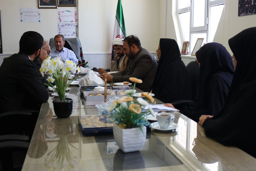 نشست طرح ولایت استانی با حضور اعضاء در دفتر مدیریت امور پردیس های خراسان شمالی برگزار گردید 2