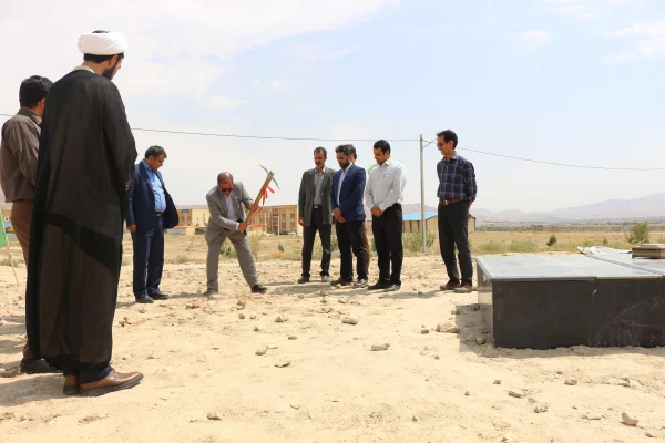 مراسم کلنگ زنی ساخت المان شهدای گمنام دانشگاه فرهنگیان خراسان شمالی انجام شد. 6