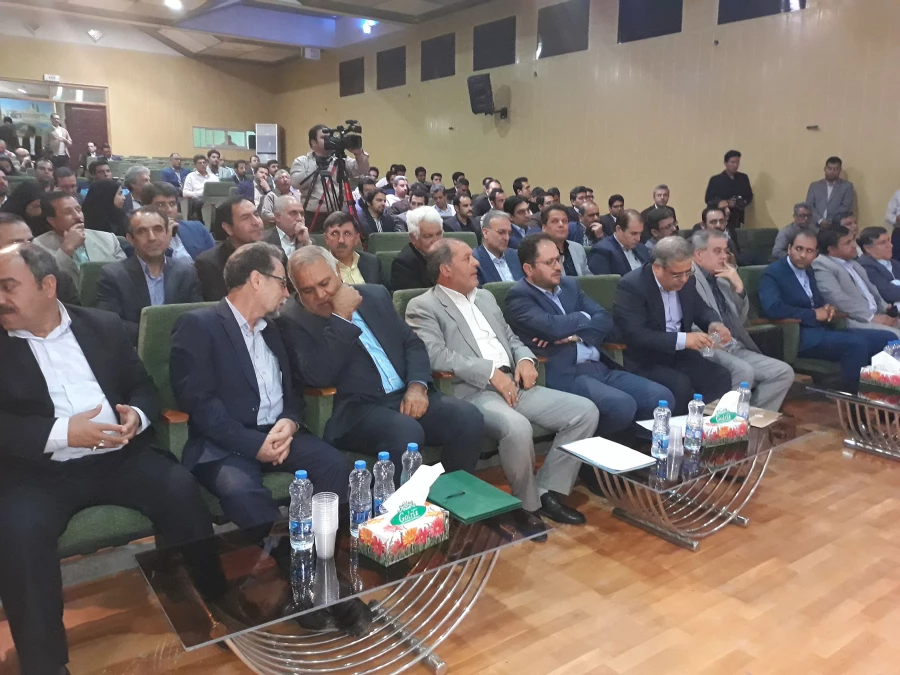 حضور دکتر صفرزاده سرپرست دانشگاه فرهنگیان در مراسم تکریم از مدیر کل نوسازی وتجهیز مدارس خراسان شمالی 5