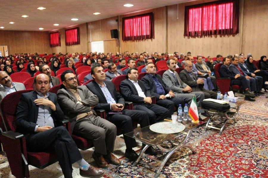 همایش مدیران میزبان، اساتید راهنما و مدیران کارورزی در دانشگاه فرهنگیان خراسان شمالی برگزار شد. 3