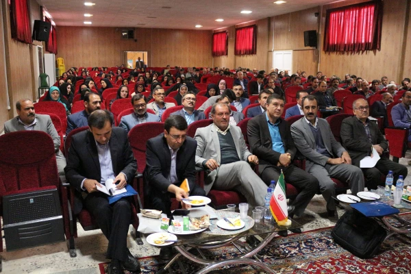 همایش مدیران میزبان، اساتید راهنما و مدیران کارورزی در دانشگاه فرهنگیان خراسان شمالی برگزار شد. 4