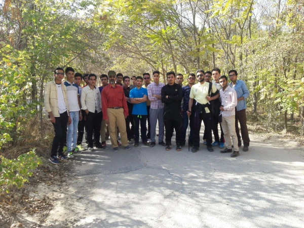 برگزاری اردوی یک روزه دانشجویان پردیس امام محمد باقر(ع) به مقصد کوه بابا موسی بجنورد در به مناسبت هفته تربیت بدنی 2