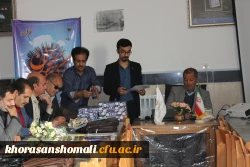 نشست کتابخوانی ویژه اساتید و دانشجویان دانشگاه فرهنگیان خراسان شمالی با همکاری  اداره کل کتابخانه های عمومی خراسان شمالی در کتابخانه پردیس امام محمد باقر(ع) برگزار شد. 5