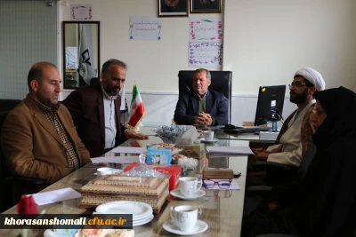 دکتر صفرزاده سرپرست دانشگاه فرهنگیان خراسان شمالی در اولین نشست هم اندیشی اساتید گفت:
نشست های هم اندیشی با اساتید و دانشجویان می تواند در تحقق اهداف دانشگاه یاری دهنده باشد