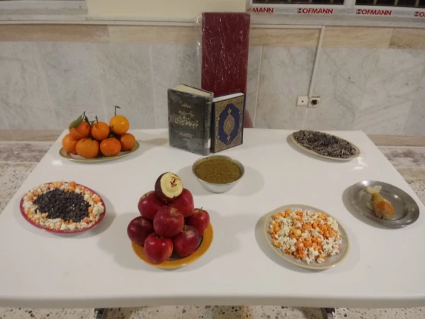 مراسم شب یلدا ، با حضور تعداد کثیری از دانشجویان پردیس امام محمد باقر(ع) در سراهای دانشجویی برگزار گردید. 2