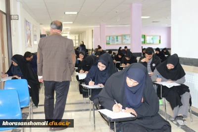 بازدید دکتر صفرزاده سرپرست دانشگاه فرهنگیان خراسان شمالی از روند برگزاری امتحانات پایان ترم 
دانشجویان ماده 28 /پردیس امام محمد باقر(ع)