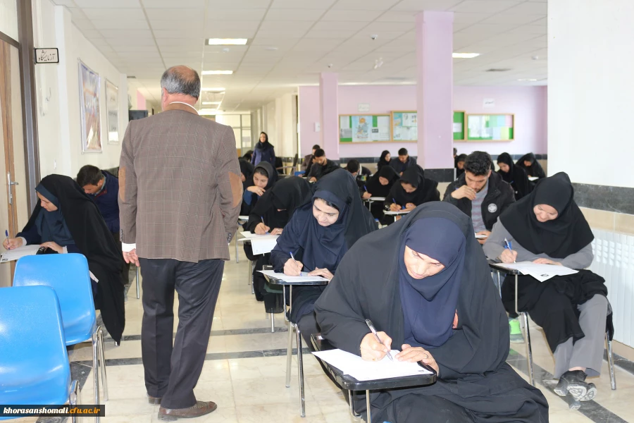 بازدید دکتر صفرزاده سرپرست دانشگاه فرهنگیان خراسان شمالی از روند برگزاری امتحانات پایان ترم 
دانشجویان ماده 28 /پردیس امام محمد باقر(ع) 2