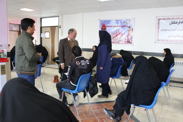 بازدید دکتر صفرزاده سرپرست دانشگاه فرهنگیان خراسان شمالی از روند برگزاری امتحانات پایان ترم 
دانشجویان ماده 28 /پردیس امام محمد باقر(ع) 2