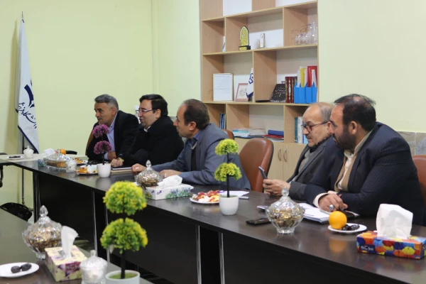 نشست هم اندیشی سرپرست دانشگاه فرهنگیان خراسان شمالی با مدیر کل آموزش و پرورش خراسان شمالی در خصوص جذب دانشجو برای سال 1398 2