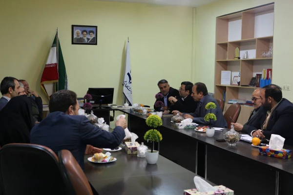 نشست هم اندیشی سرپرست دانشگاه فرهنگیان خراسان شمالی با مدیر کل آموزش و پرورش خراسان شمالی در خصوص جذب دانشجو برای سال 1398 4