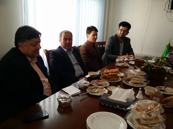 نشست صمیمی دکتر صفرزاده (مدیر کل سابق فرهنگ و ارشاد اسلامی استان گلستان) با مدیر کل فرهنگ و ارشاد اسلامی استان گلستان 2