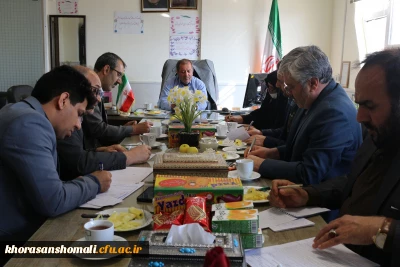 جلسه( شورای مدیریت استان) پردیس های خراسان شمالی با حضور دکتر صفرزاده تشکیل شد.