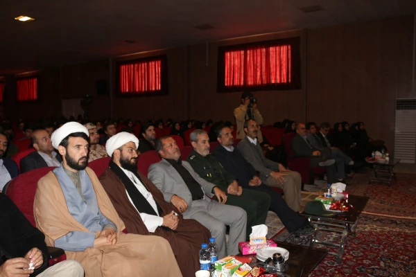 برگزاری مراسم  سالگرد دو شهید گمنام و اولین یادواره شهدای دانشجو معلمان دانشگاه فرهنگیان خراسان شمالی 3