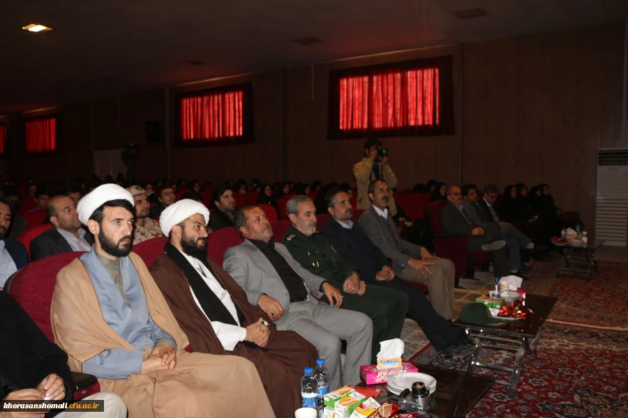 برگزاری مراسم  سالگرد دو شهید گمنام و اولین یادواره شهدای دانشجو معلمان دانشگاه فرهنگیان خراسان شمالی 3