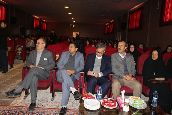 برگزاری مراسم  سالگرد دو شهید گمنام و اولین یادواره شهدای دانشجو معلمان دانشگاه فرهنگیان خراسان شمالی 5