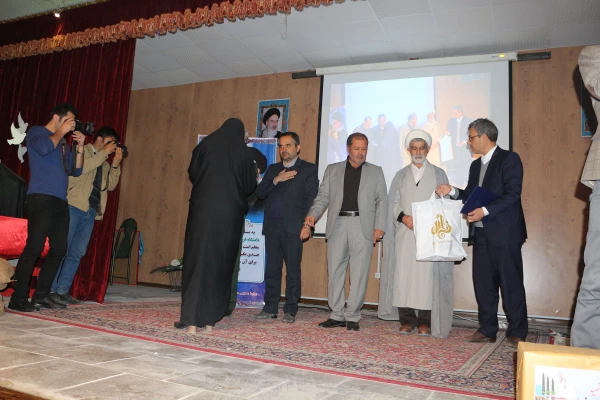 برگزاری مراسم  سالگرد دو شهید گمنام و اولین یادواره شهدای دانشجو معلمان دانشگاه فرهنگیان خراسان شمالی 16