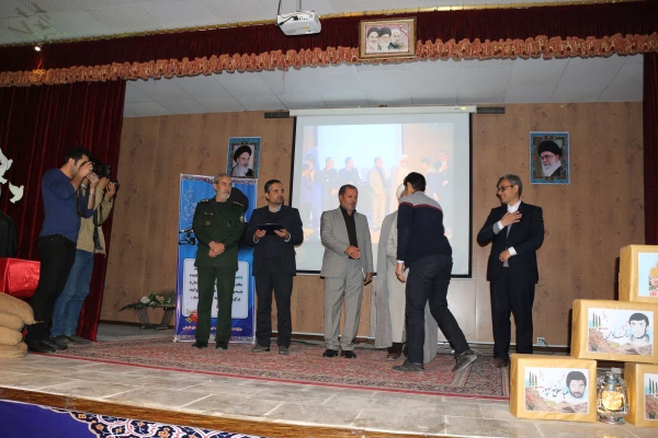 برگزاری مراسم  سالگرد دو شهید گمنام و اولین یادواره شهدای دانشجو معلمان دانشگاه فرهنگیان خراسان شمالی 17