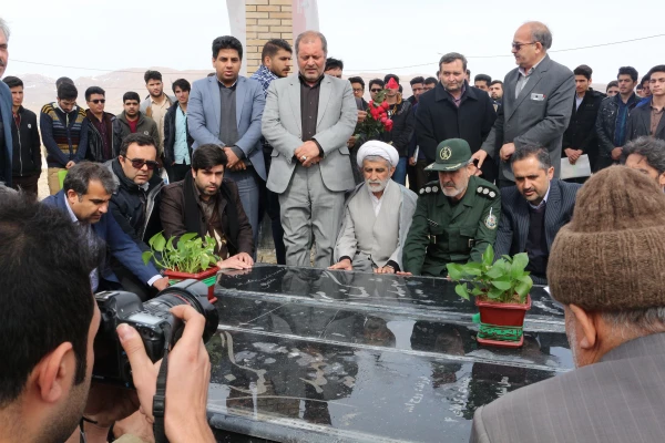 برگزاری مراسم  سالگرد دو شهید گمنام و اولین یادواره شهدای دانشجو معلمان دانشگاه فرهنگیان خراسان شمالی 20