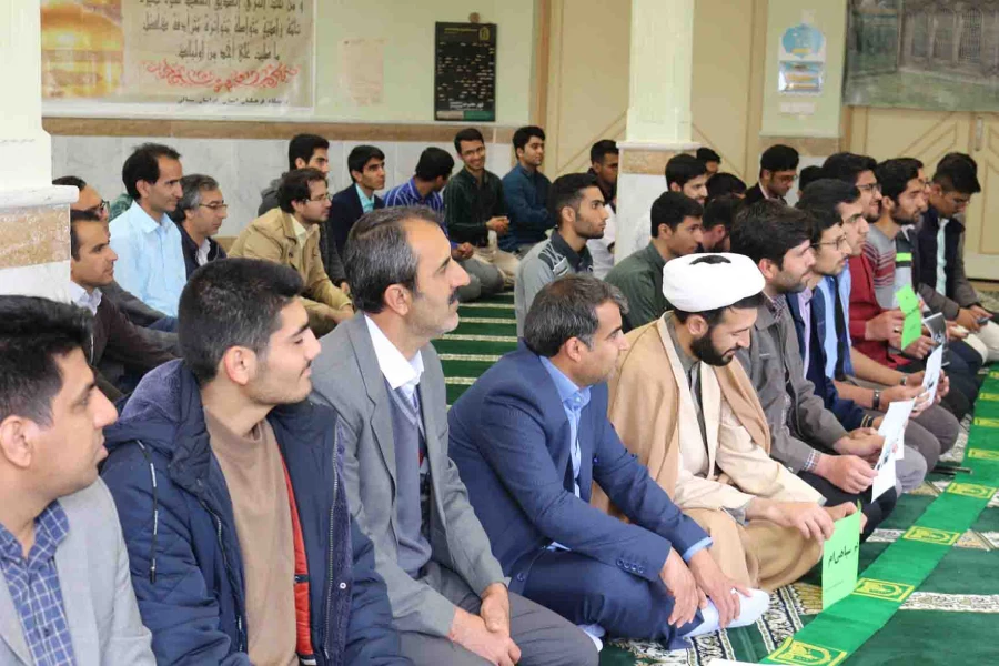 دانشجویان و کارکنان پردیس های دانشگاه فرهنگیان استان خراسان شمالی  مخالف تروریستی خواندن سپاه اند. 5