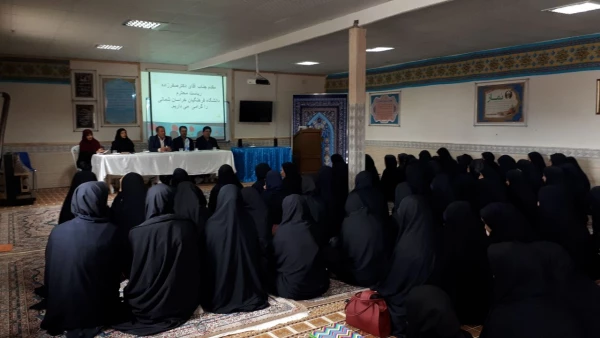 برگزاری جلسه پرسش و پاسخ دانشجویی پردیس امام جعفر صادق(ع) با حضور دکتر صفرزاده سرپرست دانشگاه فرهنگیان خراسان شمالی 4