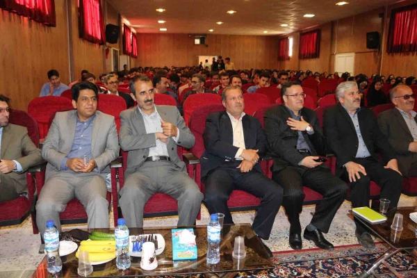 همایش هفته سراهای دانشجویی پردیس های خراسان شمالی با حضور مدیر کل امور حقوقی دانشگاه فرهنگیان کشور برگزار شد. 2