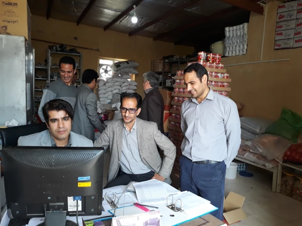 بازدید جمعی از کارکنان مدیریت پردیس های استان خراسان شمالی از انبارگردانی پردیس امام محمد باقر(ع) 7