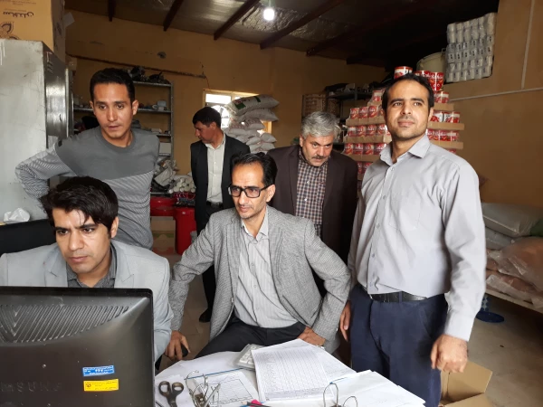 بازدید جمعی از کارکنان مدیریت پردیس های استان خراسان شمالی از انبارگردانی پردیس امام محمد باقر(ع) 9