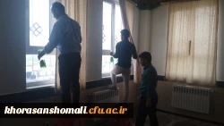 تصاویری از غبارروبی نمارخانه های پردیس امام محمد باقر(ع) در آستانه ماه مبارک رمضان 2